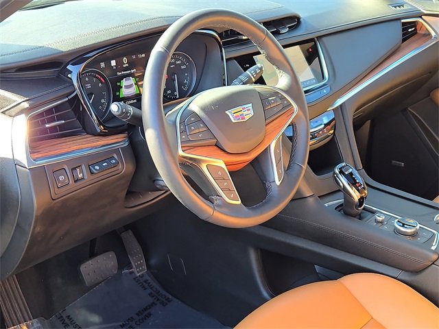 Certified 2024 Cadillac XT5 Premium Luxury w/ Technology Package image 16
