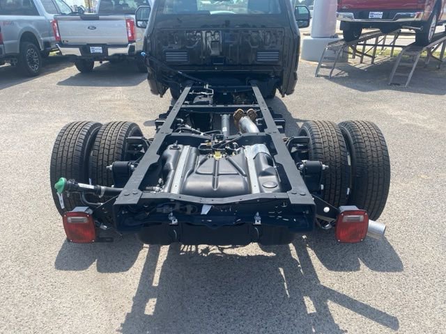 New 2024 Ford F350 XL w/ XL Chrome Package image 5