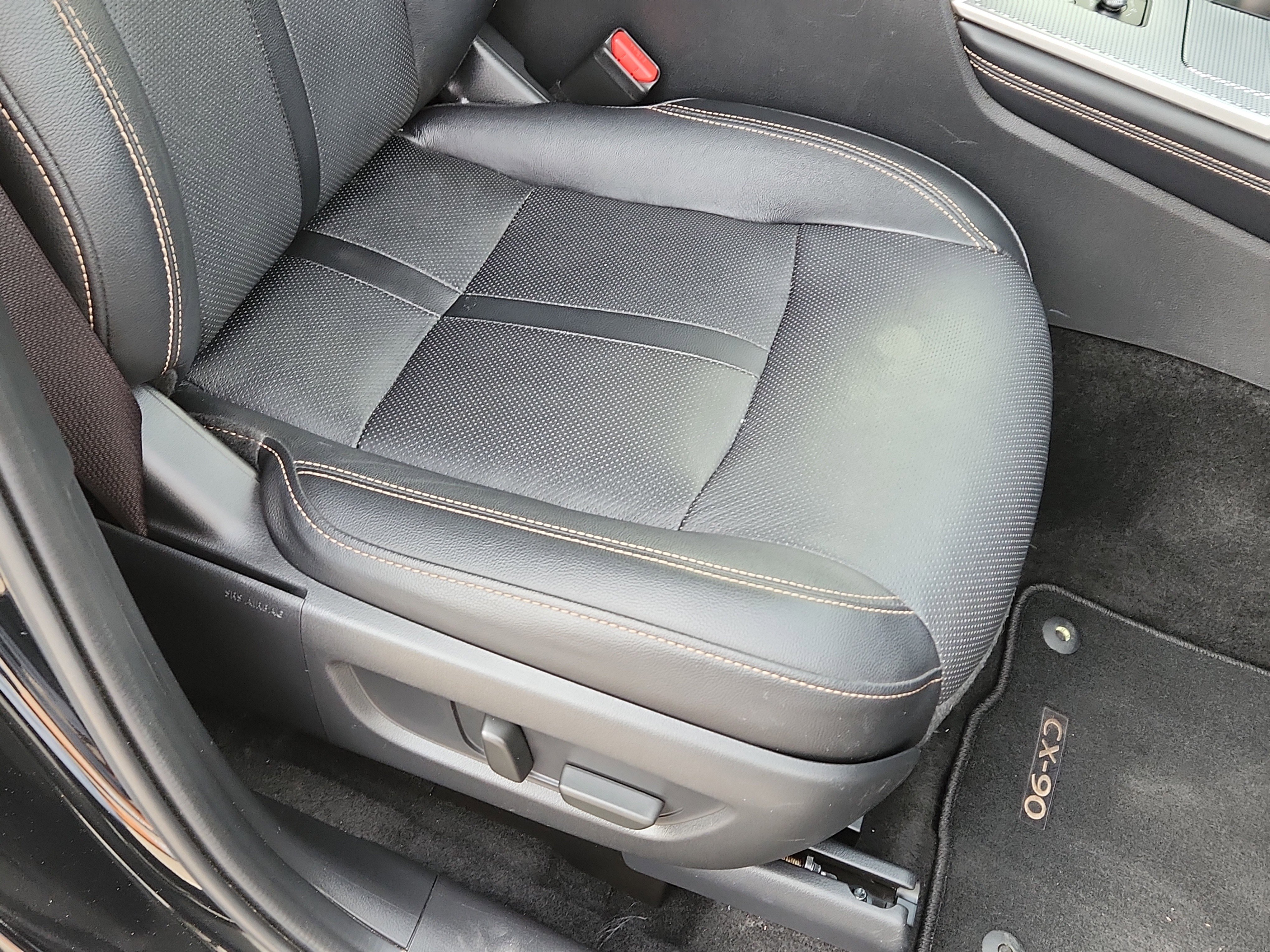 Used 2024 MAZDA CX-90 3.3 Turbo w/ Premium Package image 14