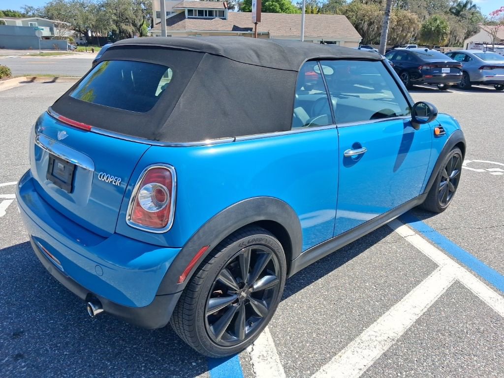 Used 2014 MINI Cooper Base image 6