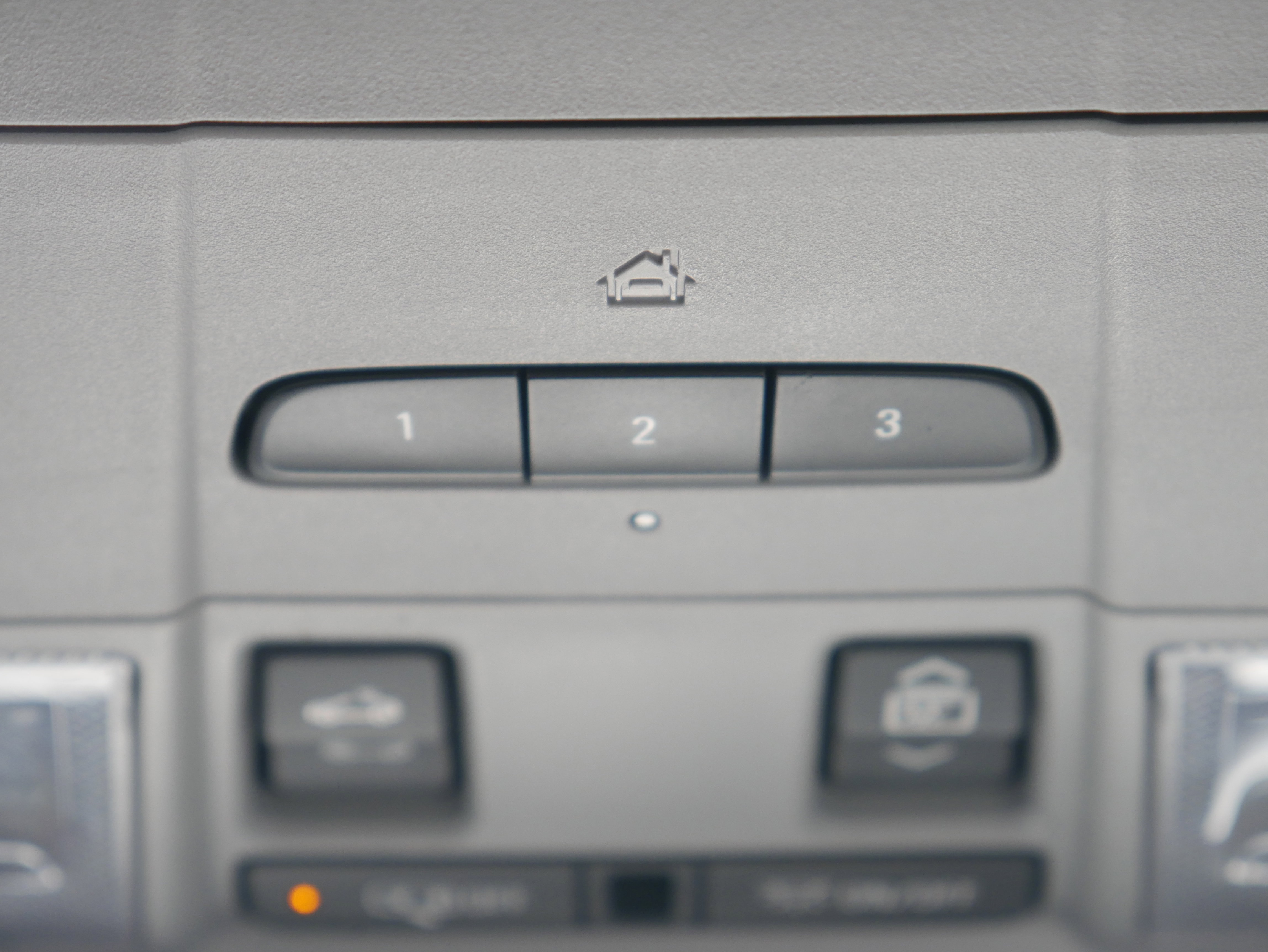 Certified 2020 Chevrolet Equinox Premier image 29