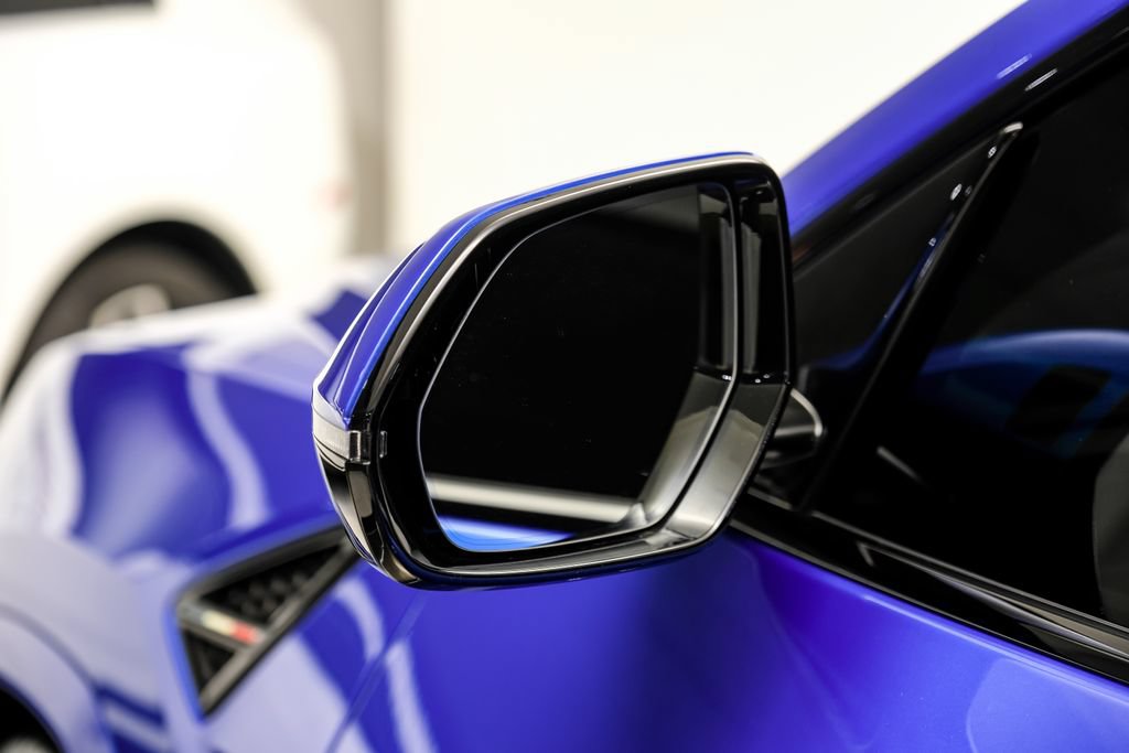 Used 2025 Lamborghini Urus SE AWD/4WD image 52