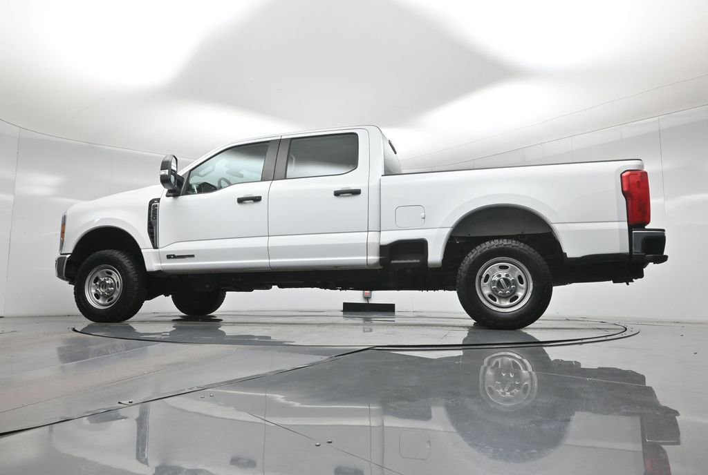 Certified 2023 Ford F250 XL w/ FX4 Off-Road Package AWD/4WD image 52