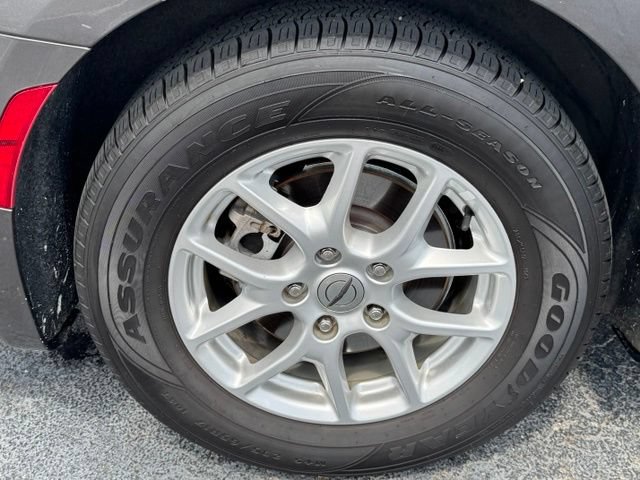 Used 2021 Chrysler Voyager LX FWD image 6