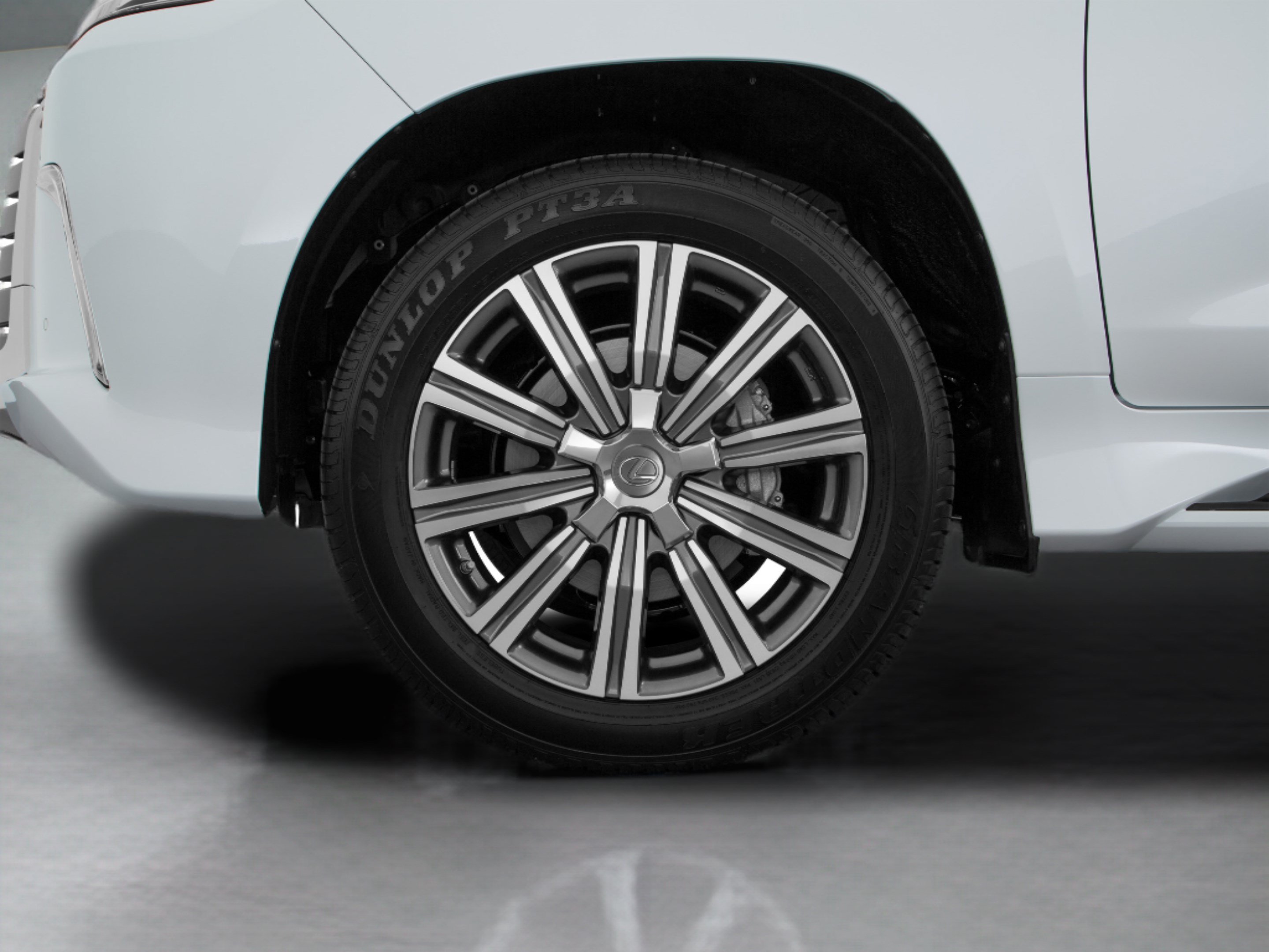 Used 2017 Lexus LX 570 4WD w/ Luxury Package image 61