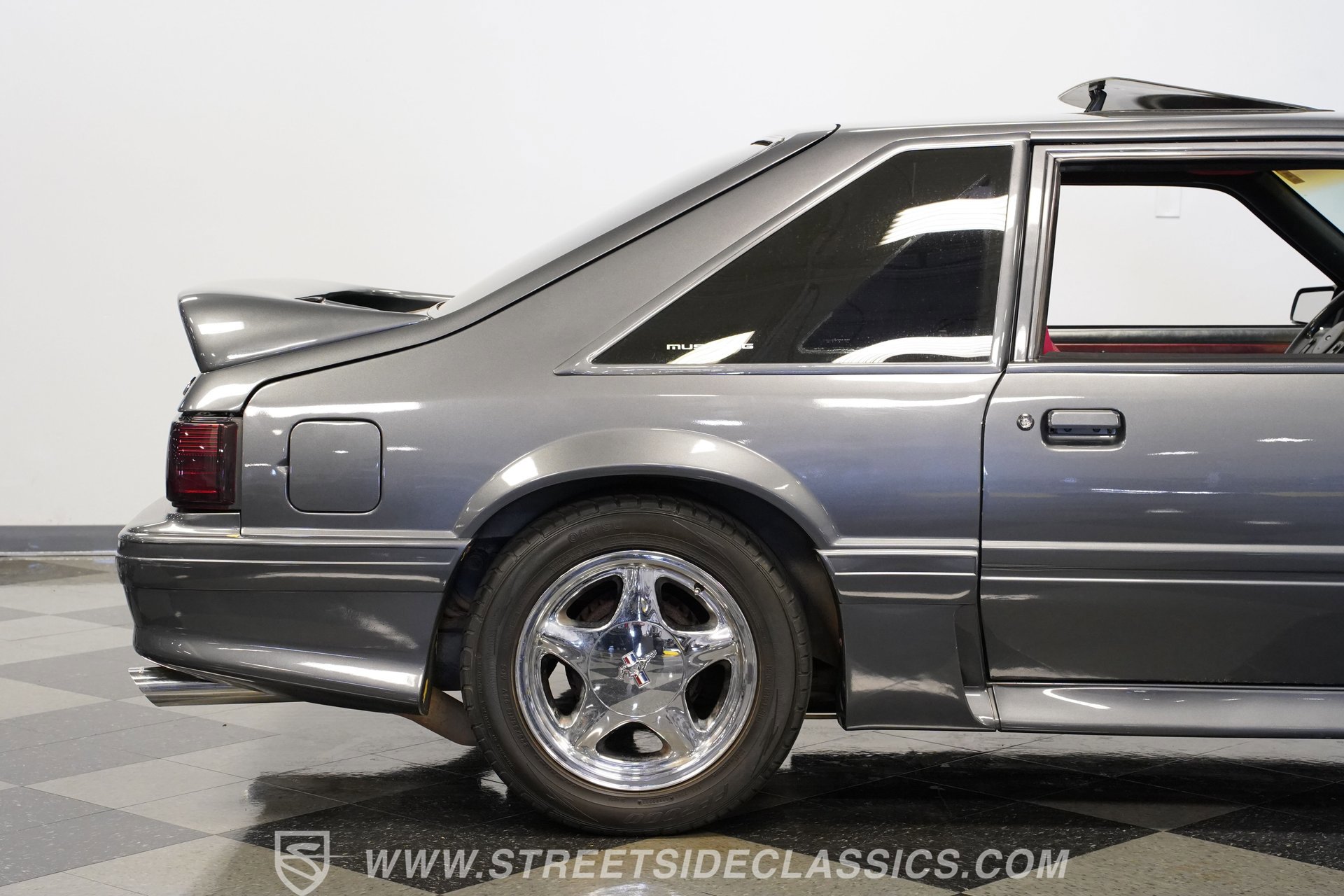 Used 1987 Ford Mustang GT RWD image 30