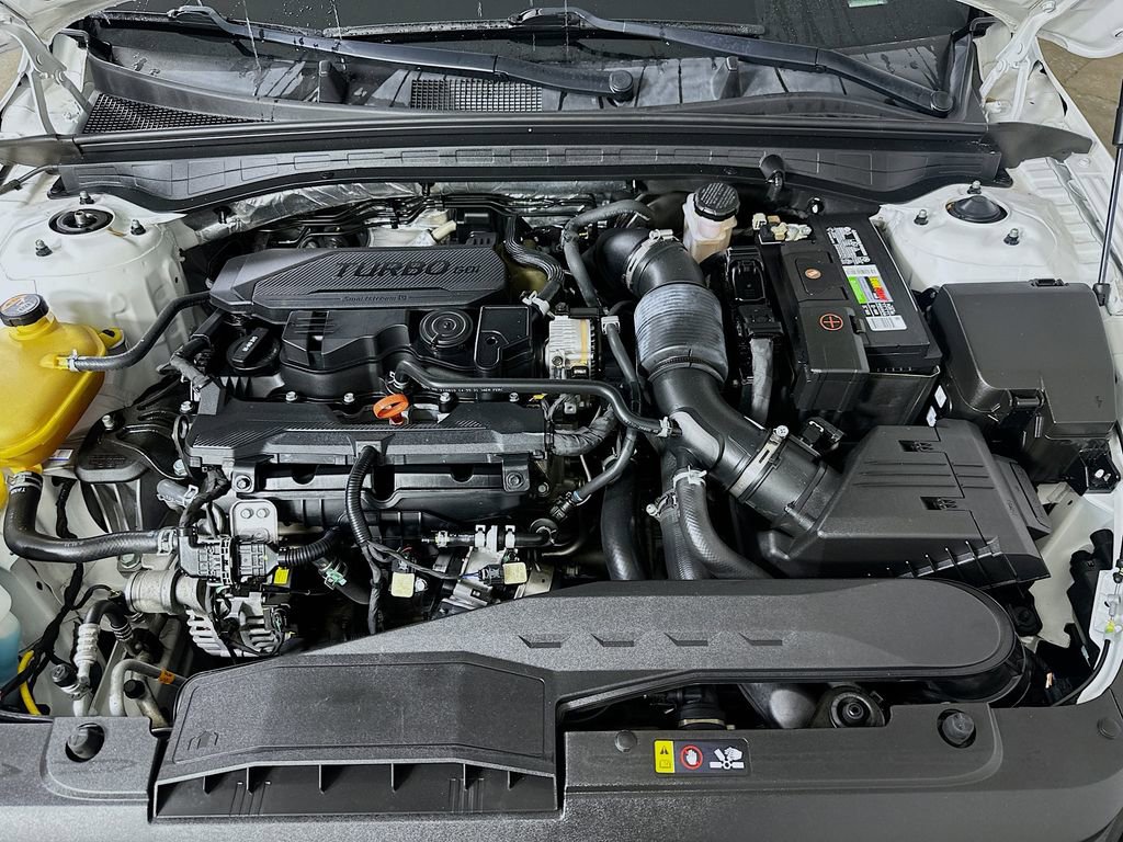 Used 2022 Kia K5 GT-Line w/ GT-Line FWD Premium Package image 9