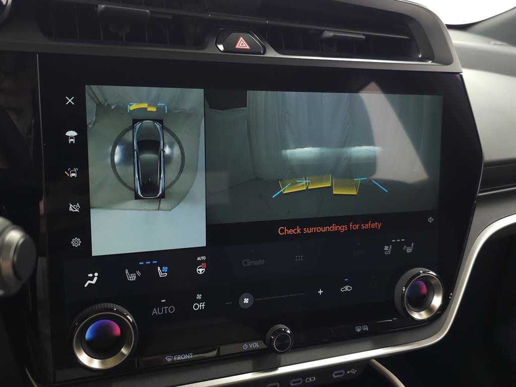 Used 2024 Lexus RZ 300e Premium image 28