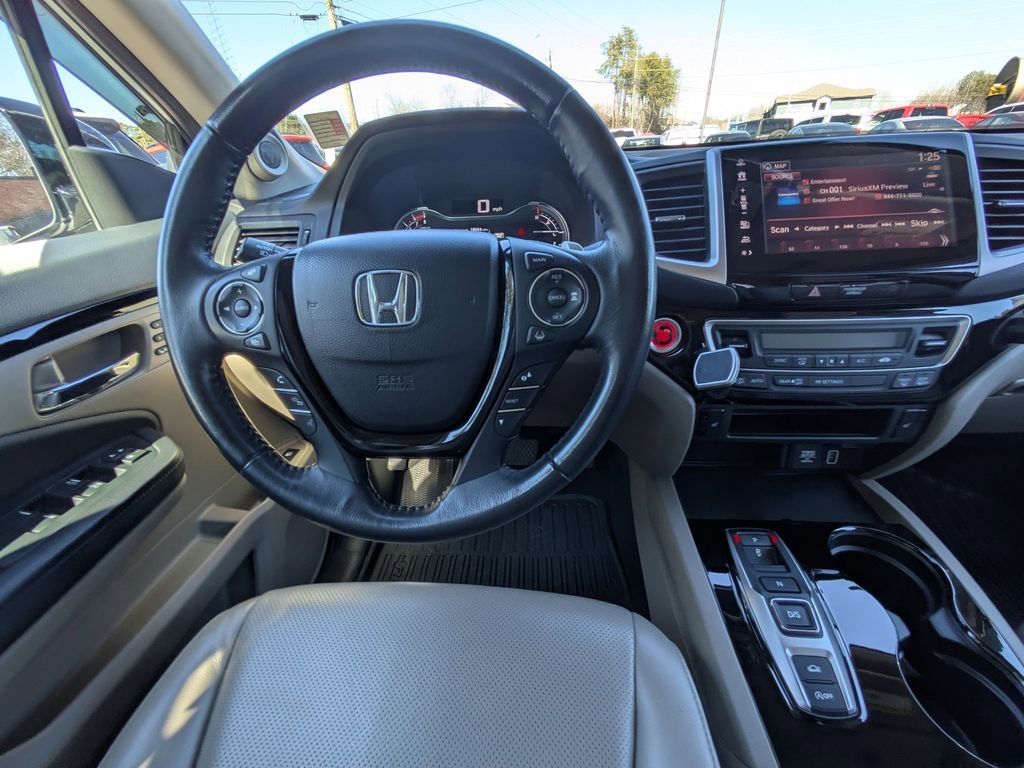 Used 2020 Honda Ridgeline RTL-E image 16