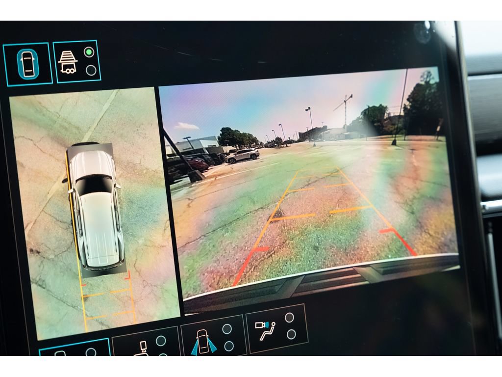 New 2026 GMC Yukon Denali w/ Sun & Power Step Package AWD/4WD image 25
