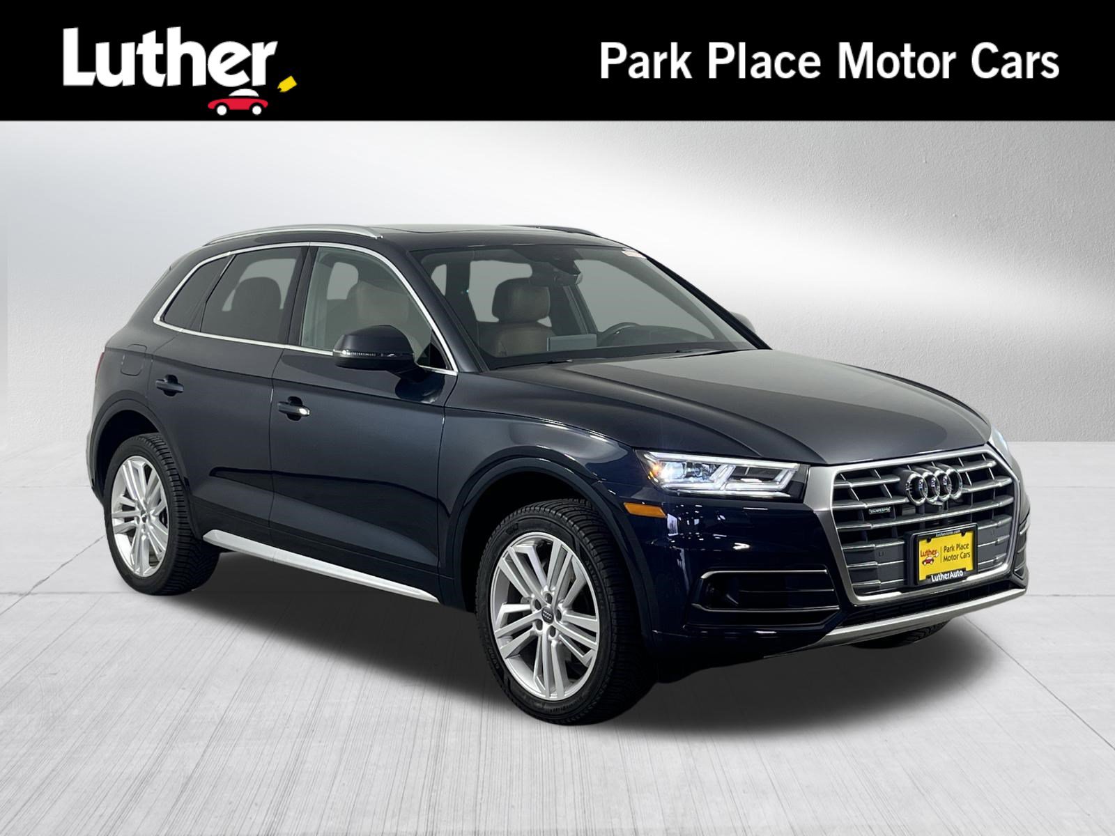 Used 2018 Audi Q5 Prestige w/ Prestige Package image 1