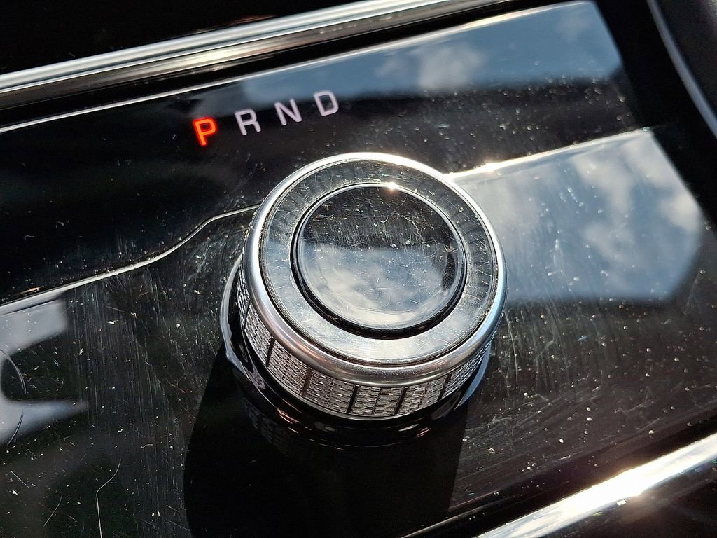 Used 2023 Jeep Grand Cherokee Laredo image 14