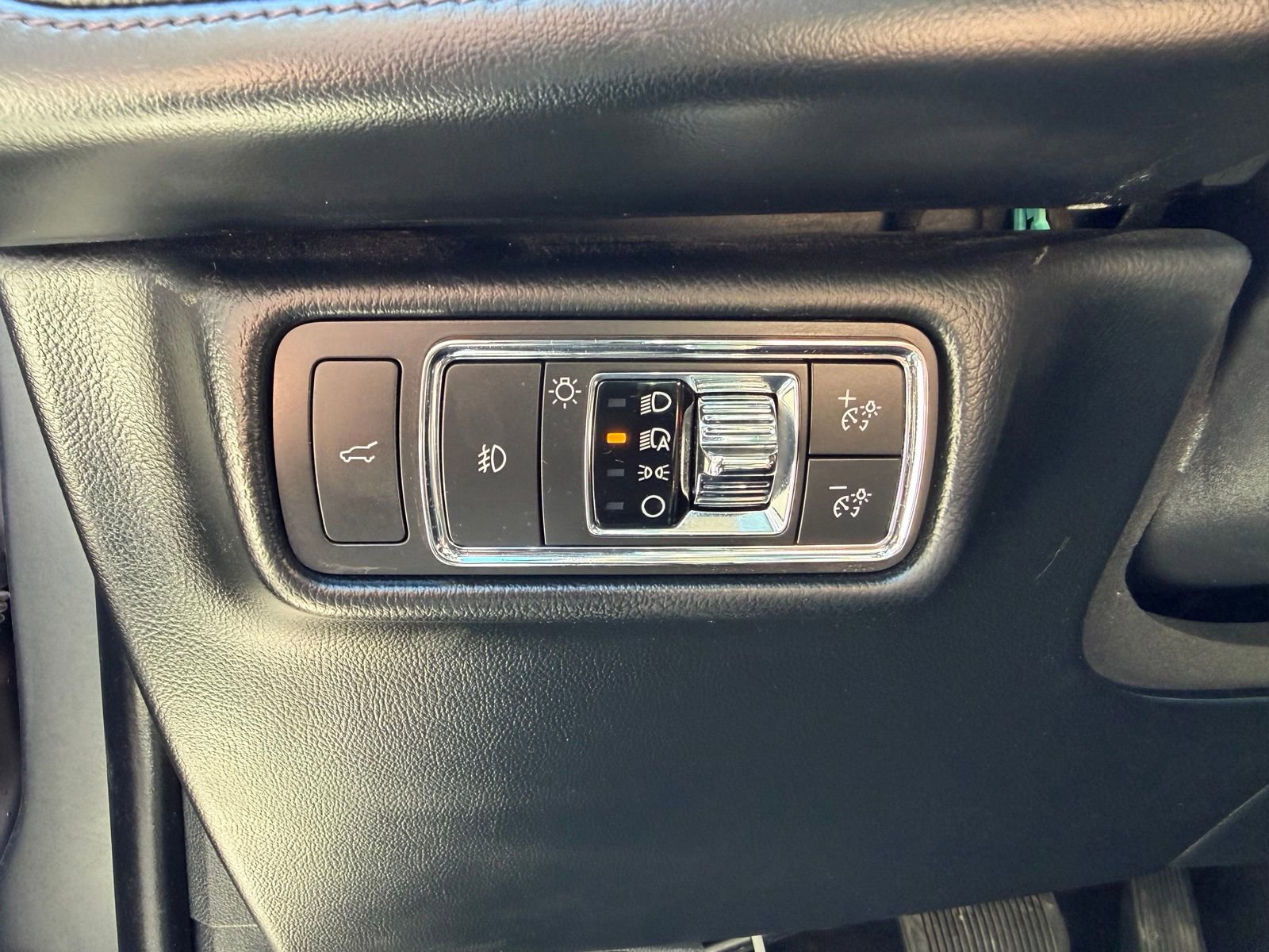 Used 2021 Lincoln Aviator Reserve w/ Equipment Group 210A AWD/4WD image 17