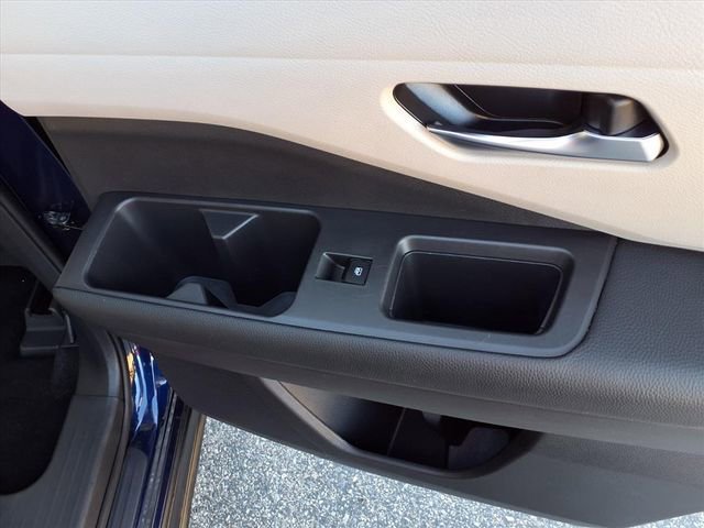 Certified 2022 Nissan Pathfinder SV image 25