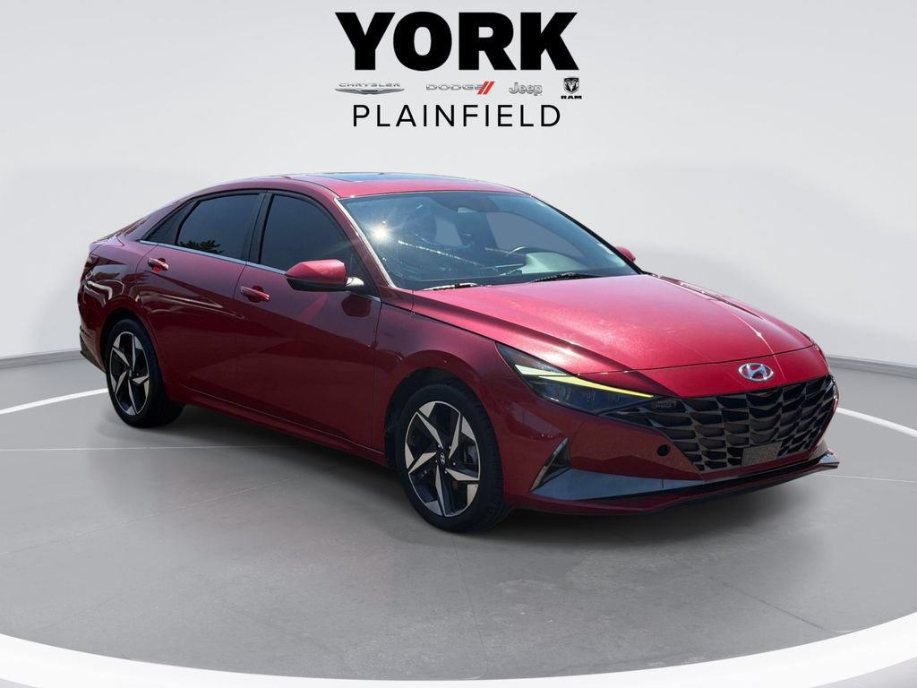 Used 2022 Hyundai Elantra Limited FWD image 3