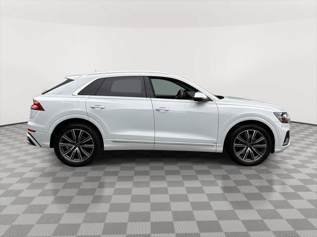 Used 2023 Audi SQ8 Prestige w/ Prestige Package AWD/4WD image 2