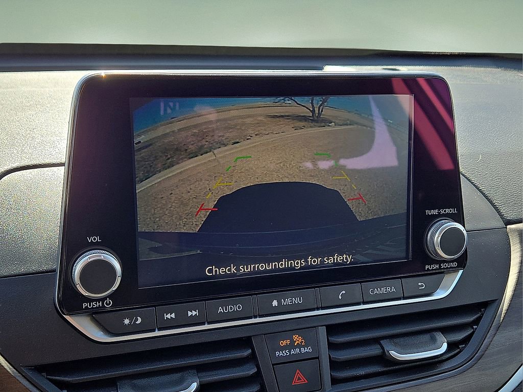 Used 2025 Nissan Altima 2.5 SV image 25