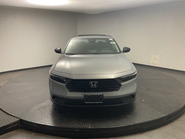 New 2025 Honda Accord SE image 2