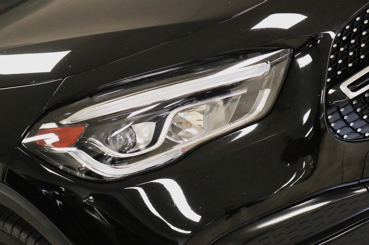 Used 2021 Mercedes-Benz GLA 250 4MATIC image 98