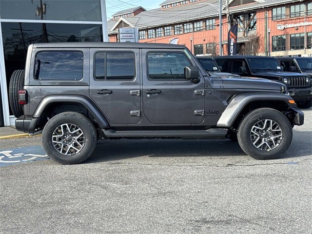 New 2026 Jeep Wrangler Sahara image 30