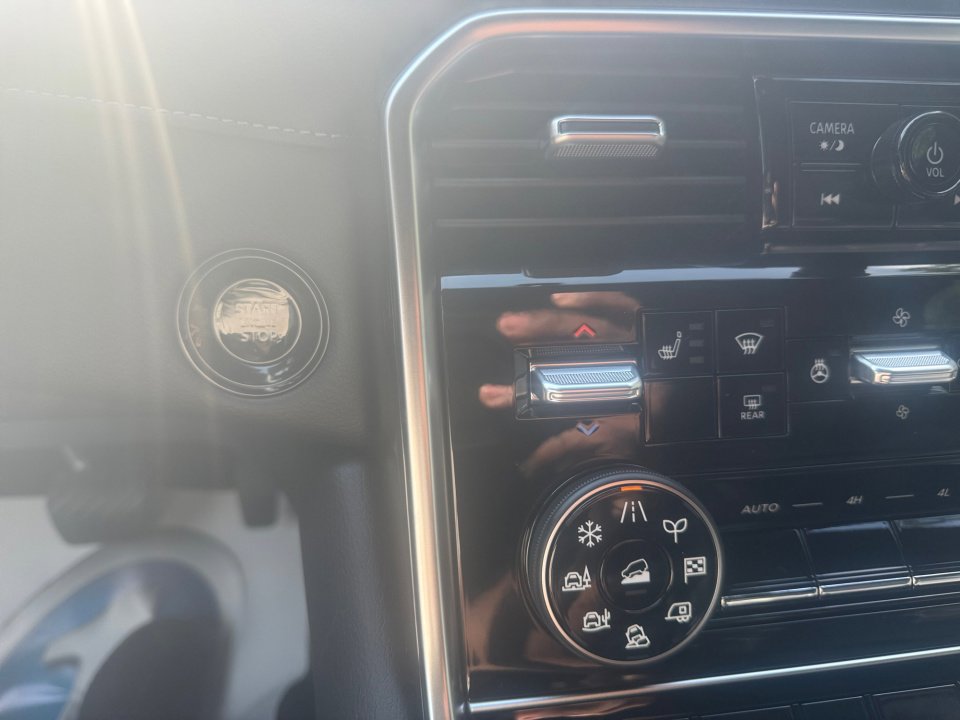 New 2026 Nissan Armada SL image 20