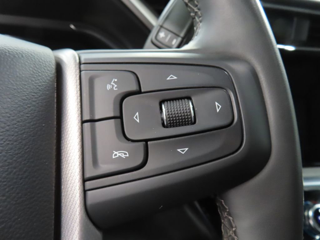 Used 2025 GMC Sierra 3500 Denali image 65