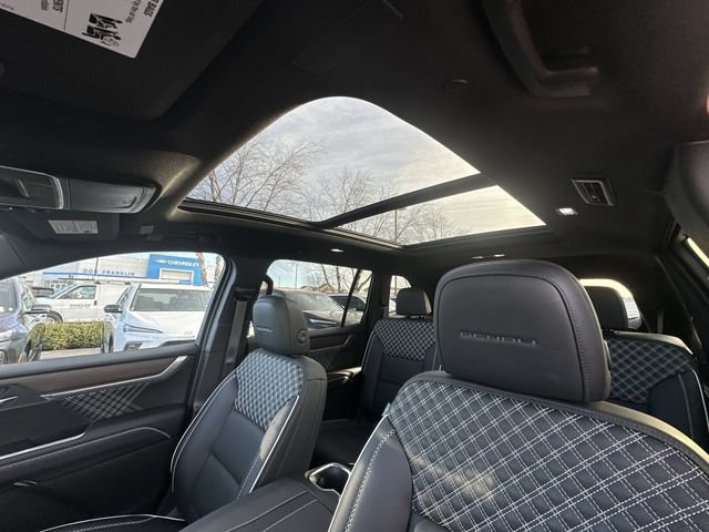 Used 2024 GMC Acadia Denali w/ LPO, Floor Liner Package AWD/4WD image 30