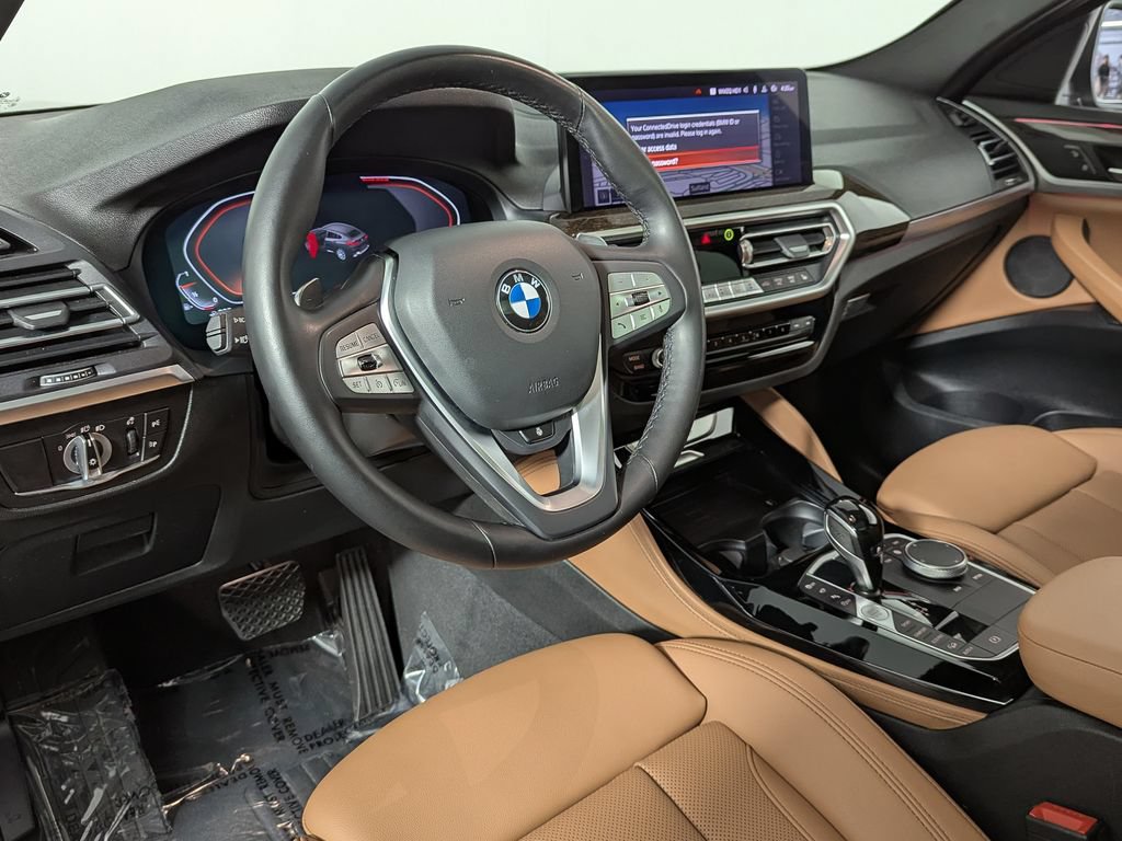 Certified 2024 BMW X4 xDrive30i w/ Parking Assistance Package AWD/4WD image 17