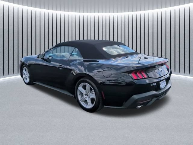 Used 2026 Ford Mustang Premium RWD image 10