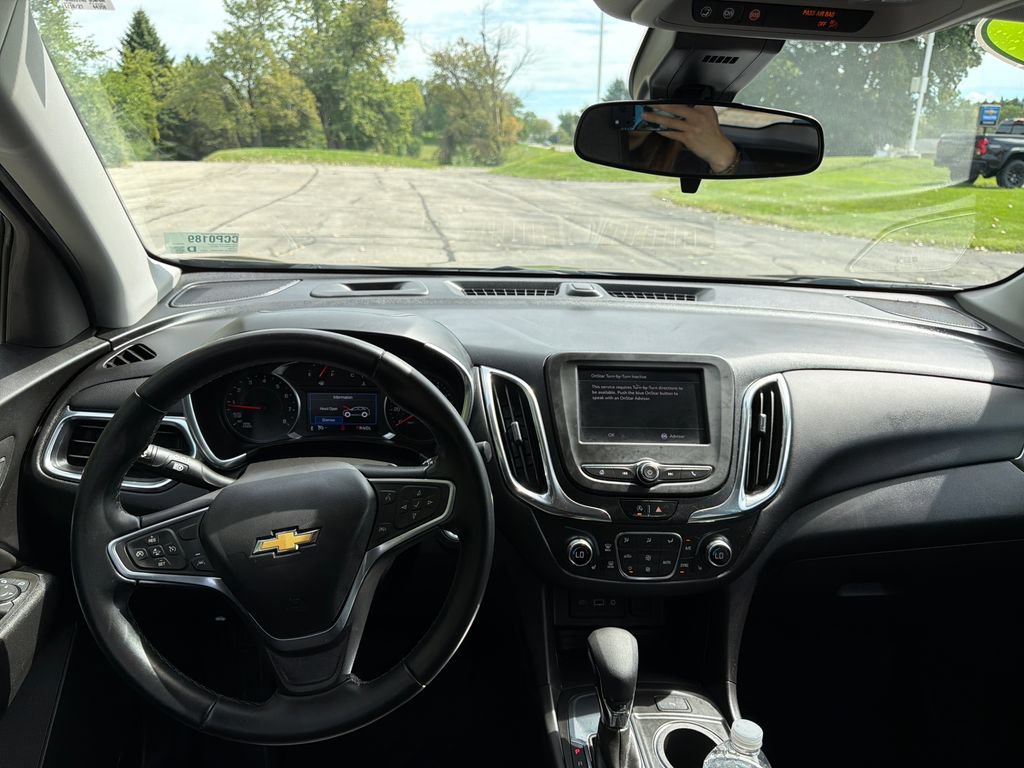 Used 2023 Chevrolet Equinox LT FWD image 23