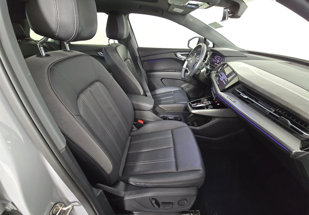 Used 2023 Audi Q4 e-tron Premium Plus w/ Premium Plus RWD image 10