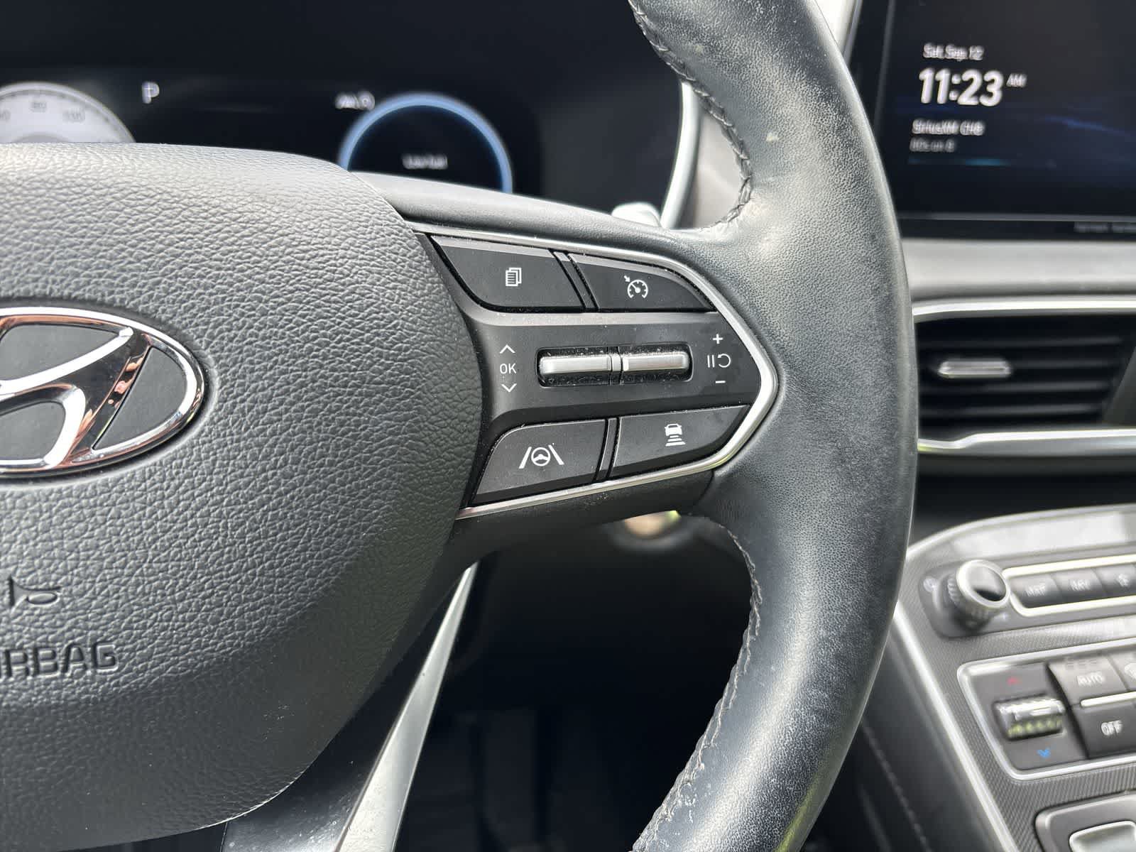 Used 2023 Hyundai Santa Fe Limited AWD/4WD image 10