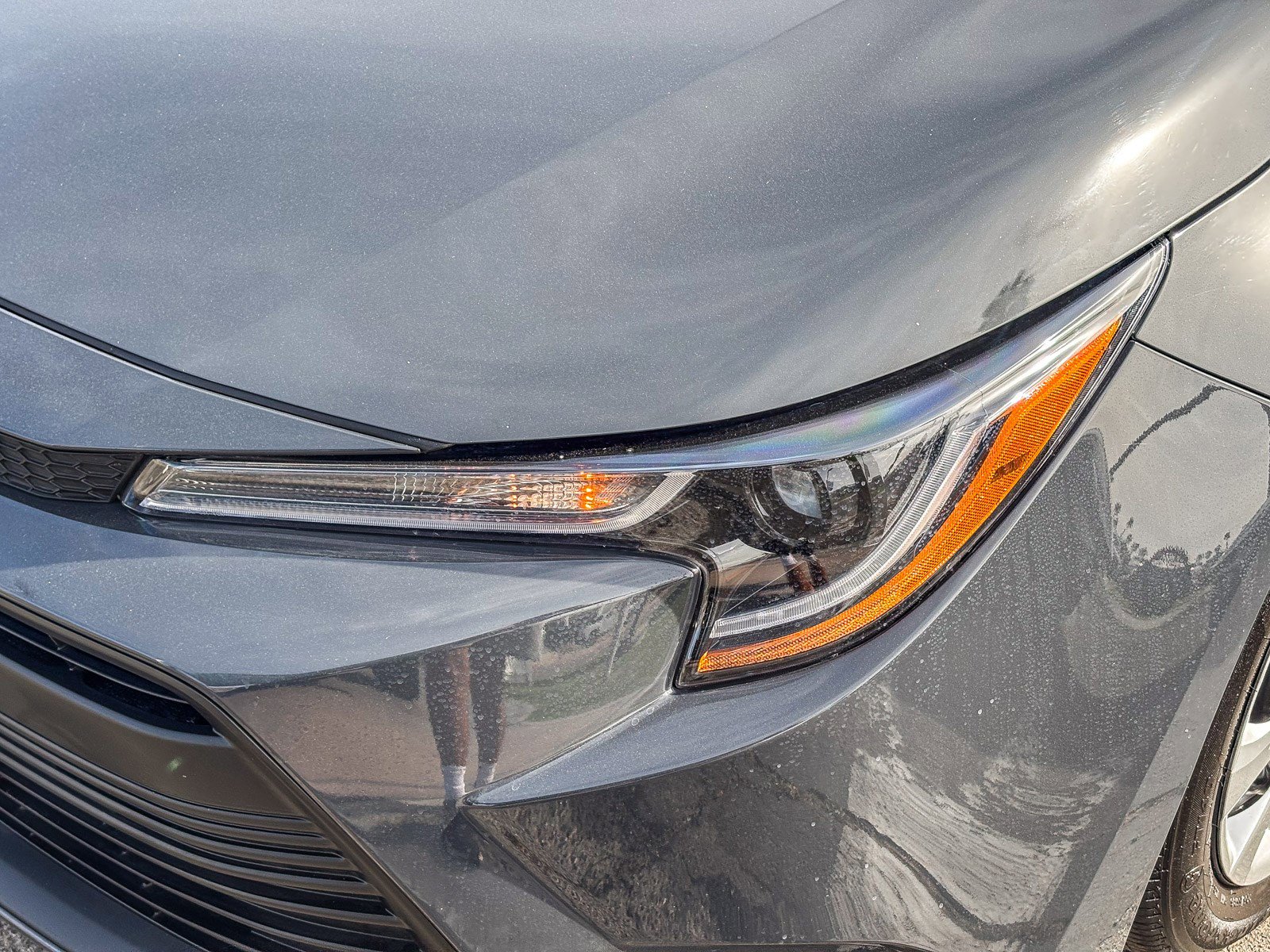 Certified 2025 Toyota Corolla LE FWD image 9