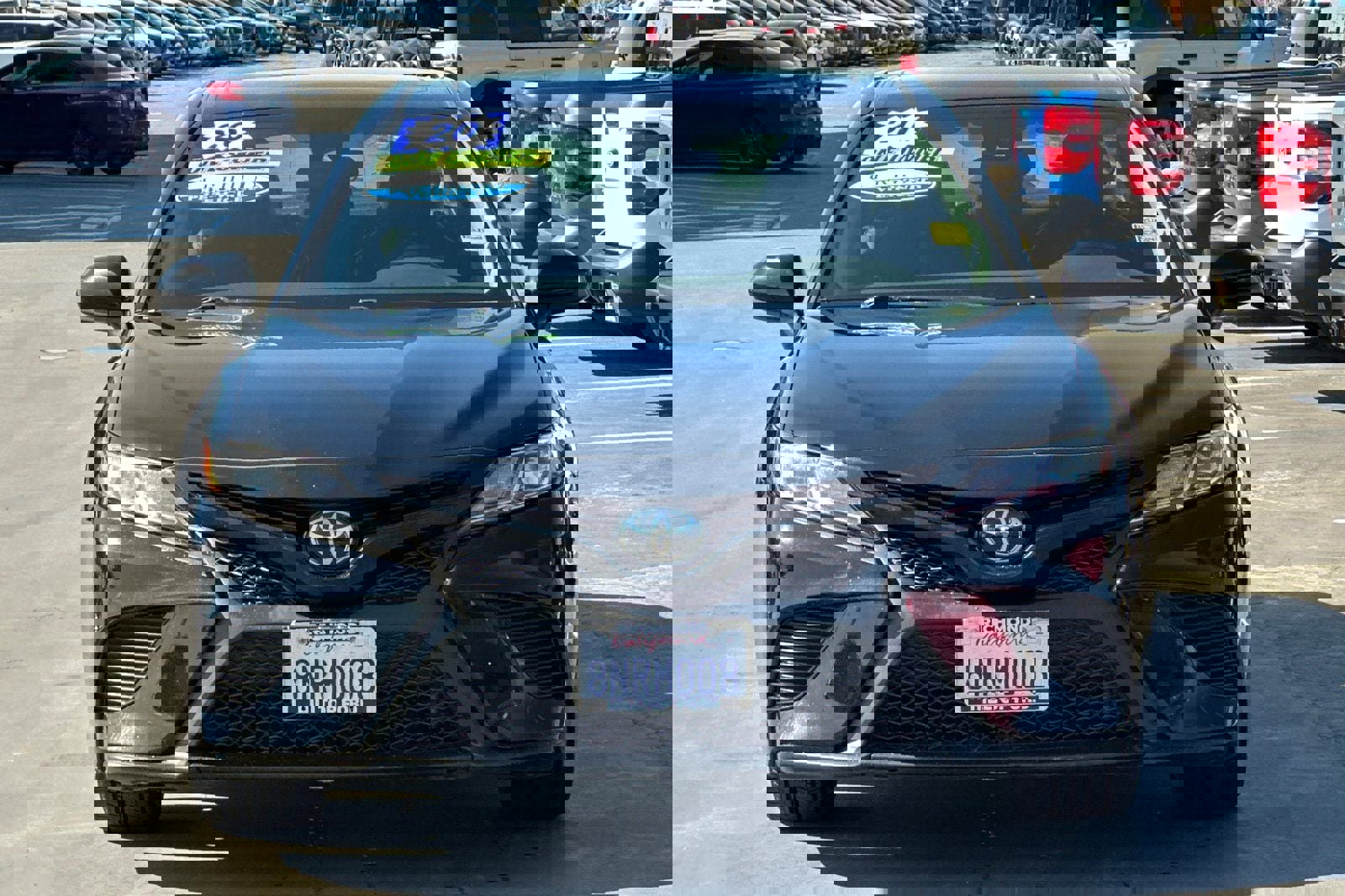 Used 2020 Toyota Camry SE image 12