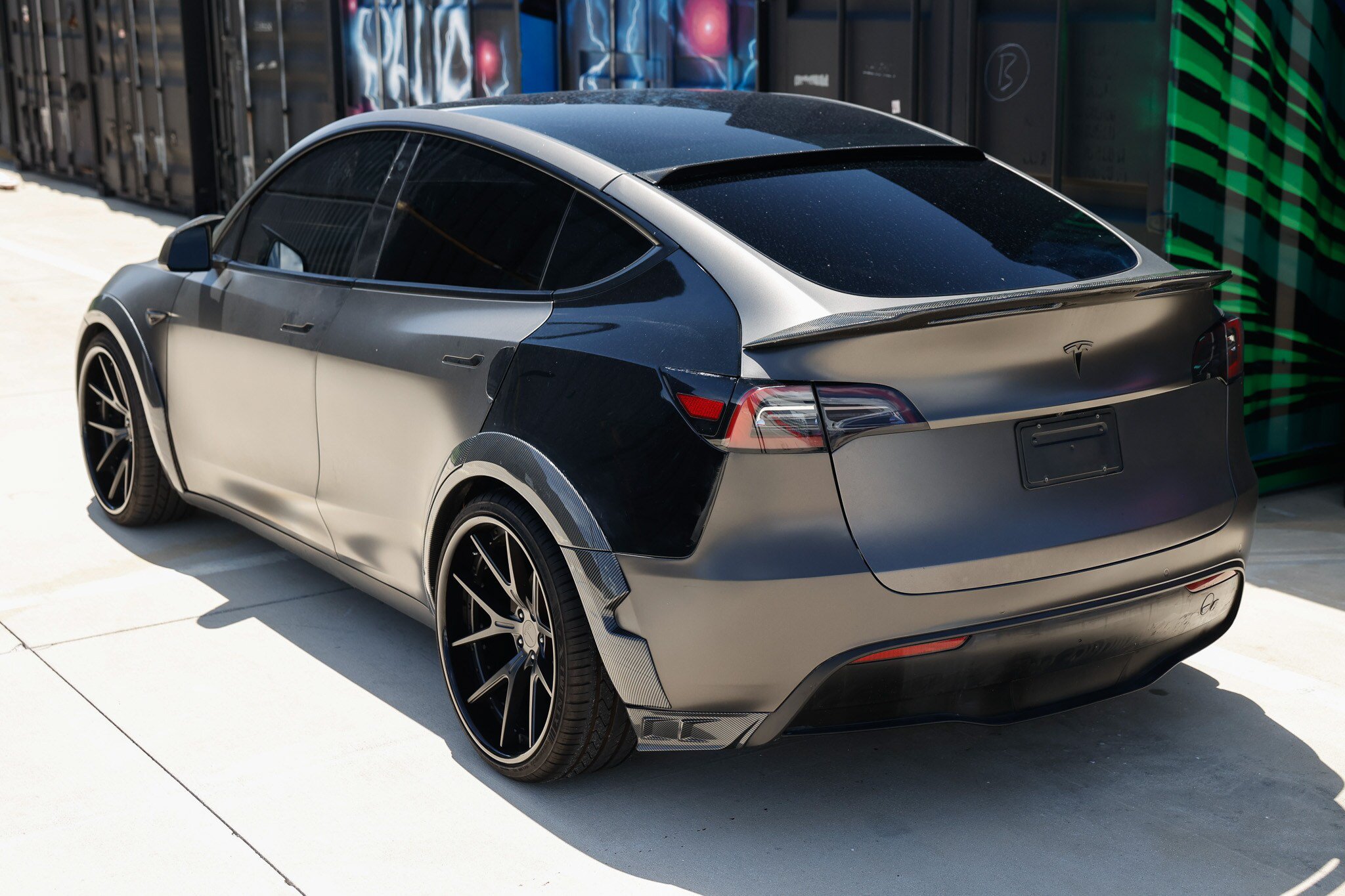 Used 2022 Tesla Model Y Performance AWD/4WD image 9