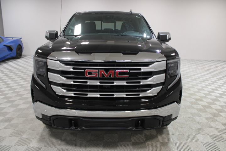 New 2026 GMC Sierra 1500 SLE image 6