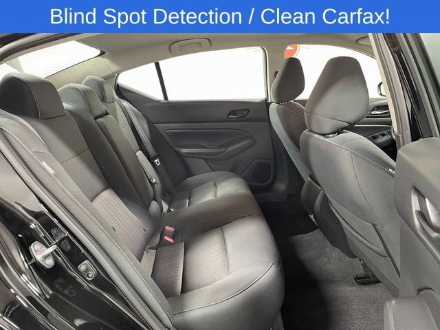 Used 2025 Nissan Altima 2.5 SV FWD image 21