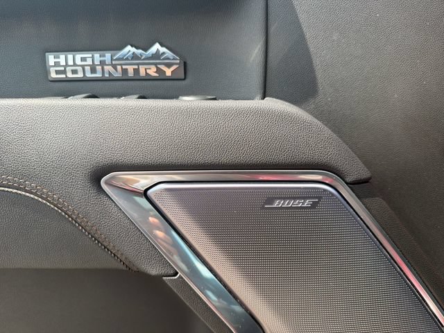Used 2025 Chevrolet Silverado 1500 High Country AWD/4WD image 12