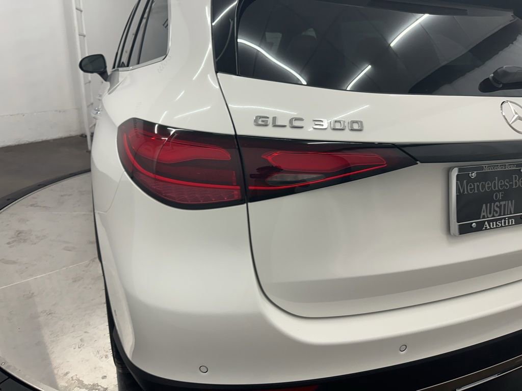 New 2026 Mercedes-Benz GLC 300 image 30
