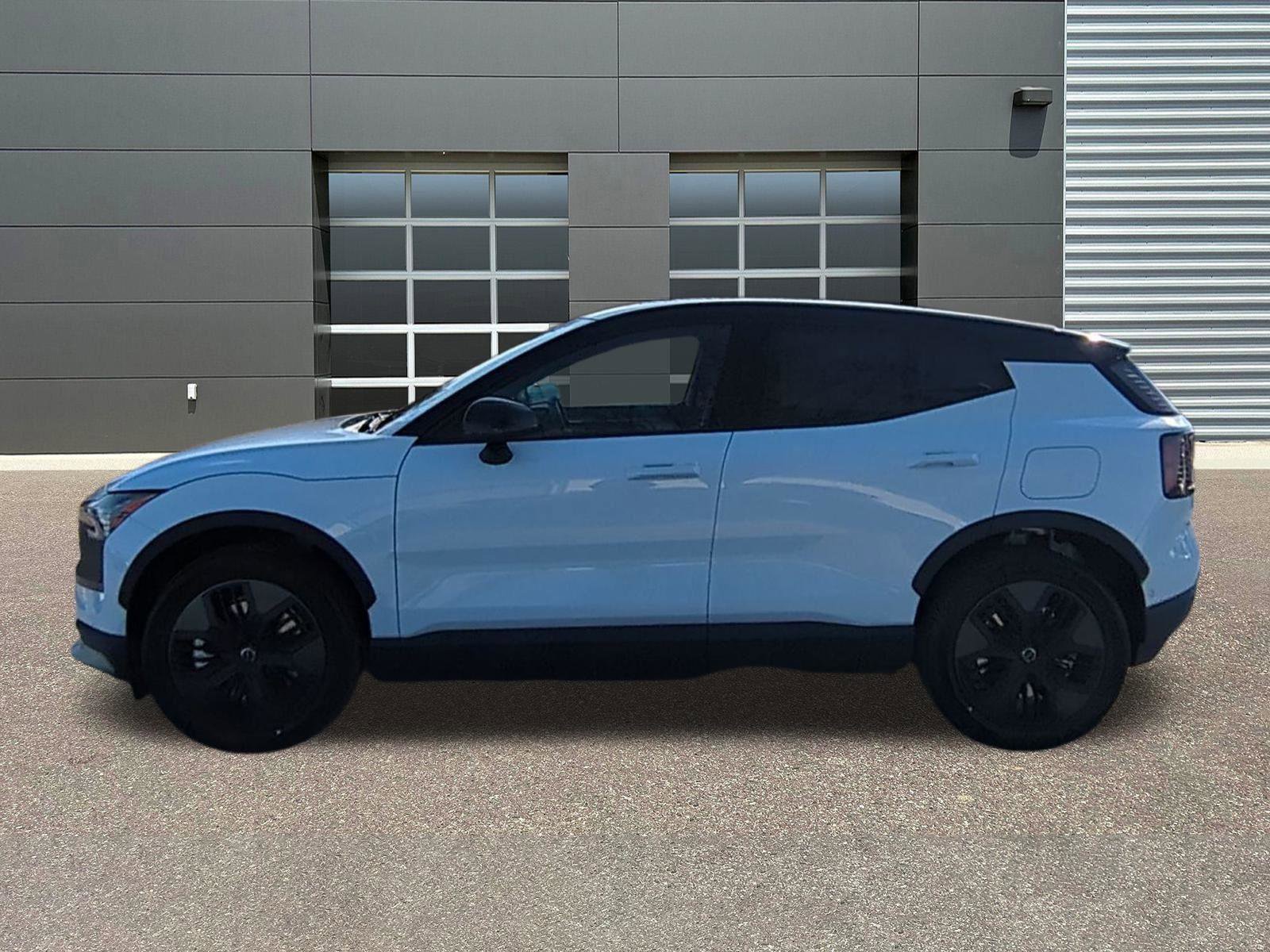 New 2026 Volvo EX30 Cross Country Ultra w/ Protection Package Premier image 4