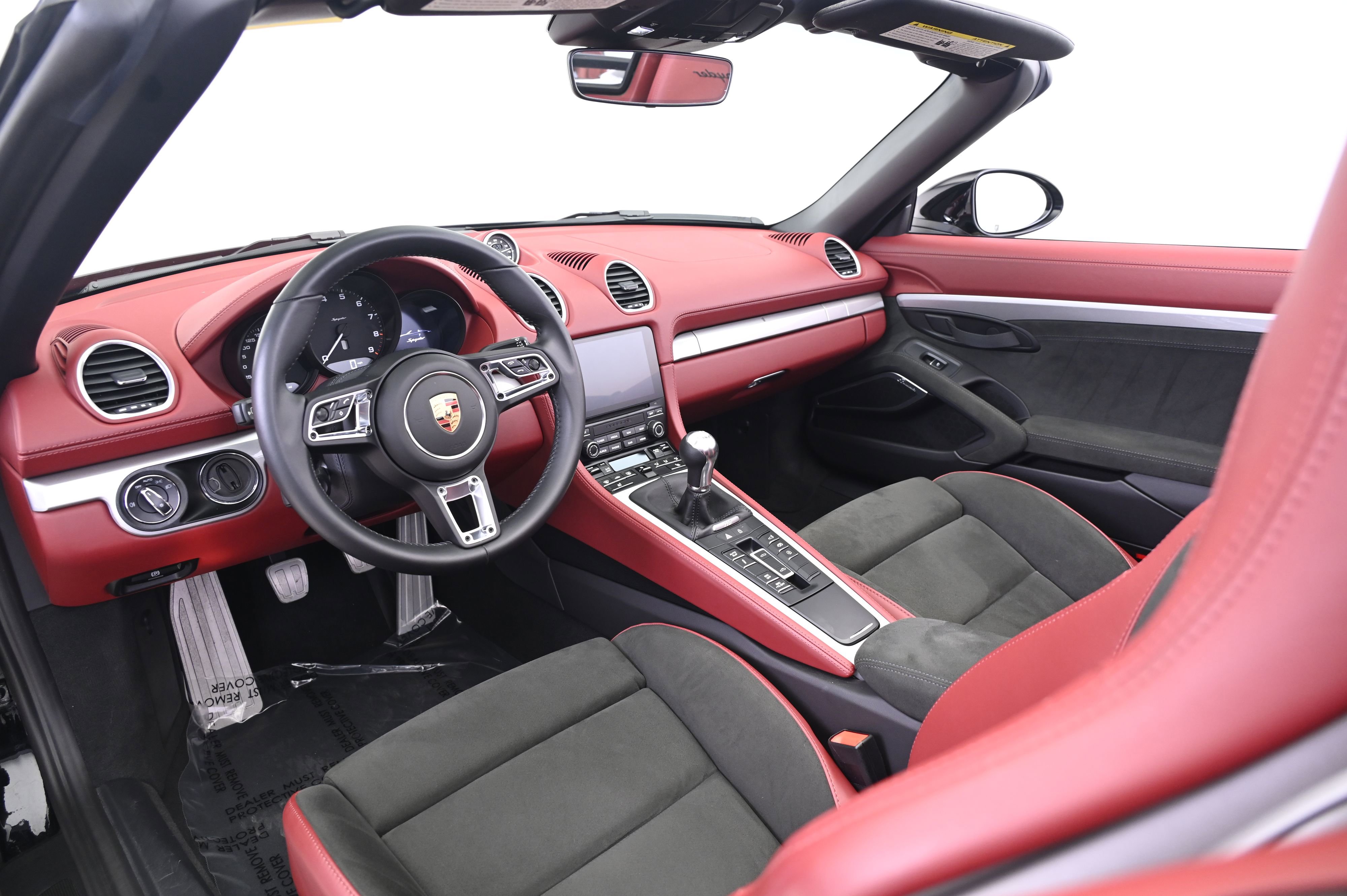 Used 2022 Porsche 718 Boxster Spyder image 28
