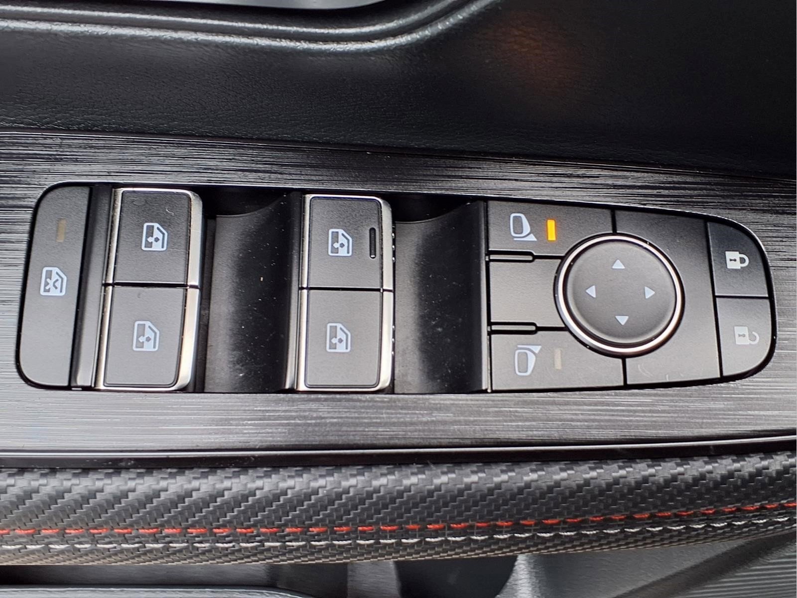 Certified 2025 Nissan Kicks SR w/ SR Premium Package image 20