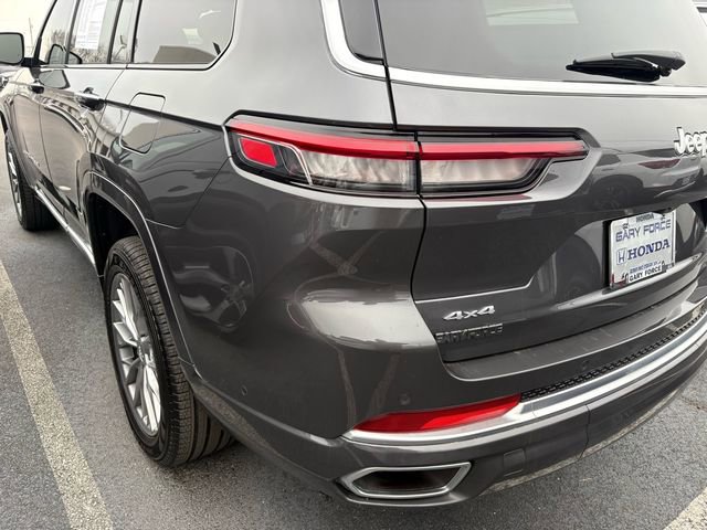 Used 2025 Jeep Grand Cherokee L Summit image 23