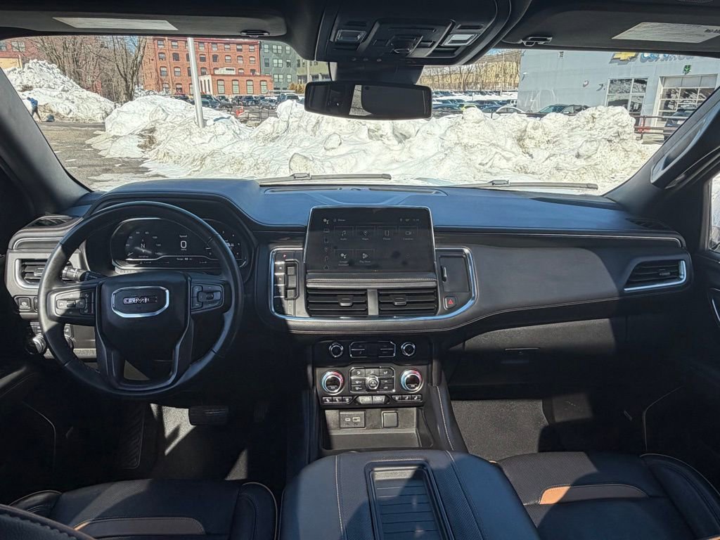 Used 2024 GMC Yukon AT4 w/ AT4 Premium Package image 22