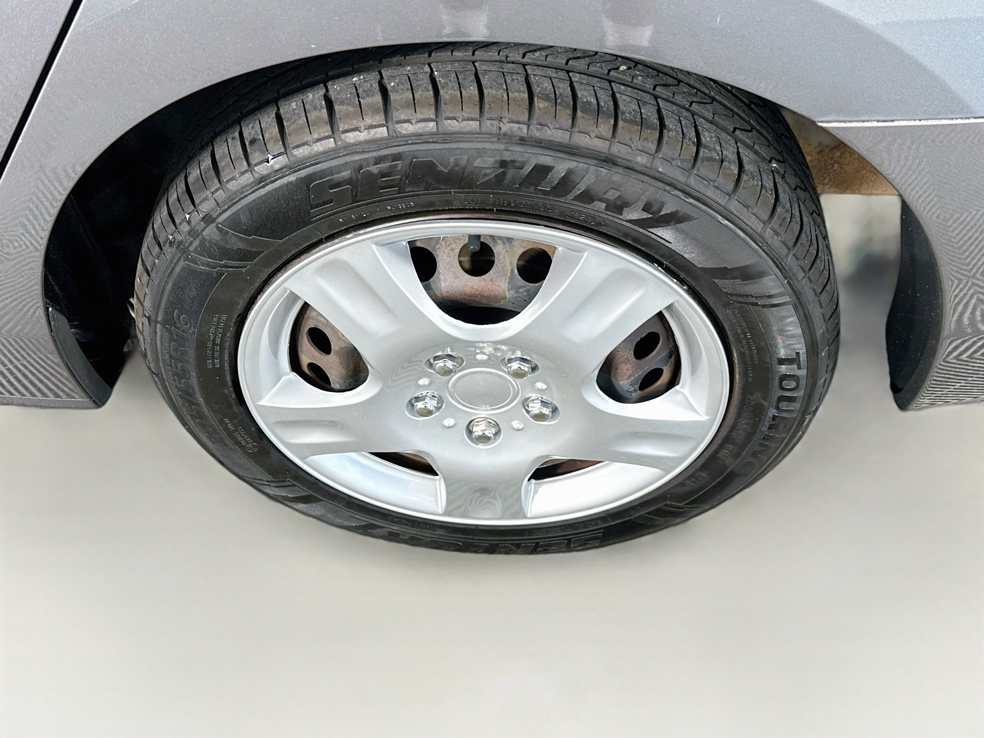 Used 2016 Nissan Sentra S FWD image 11