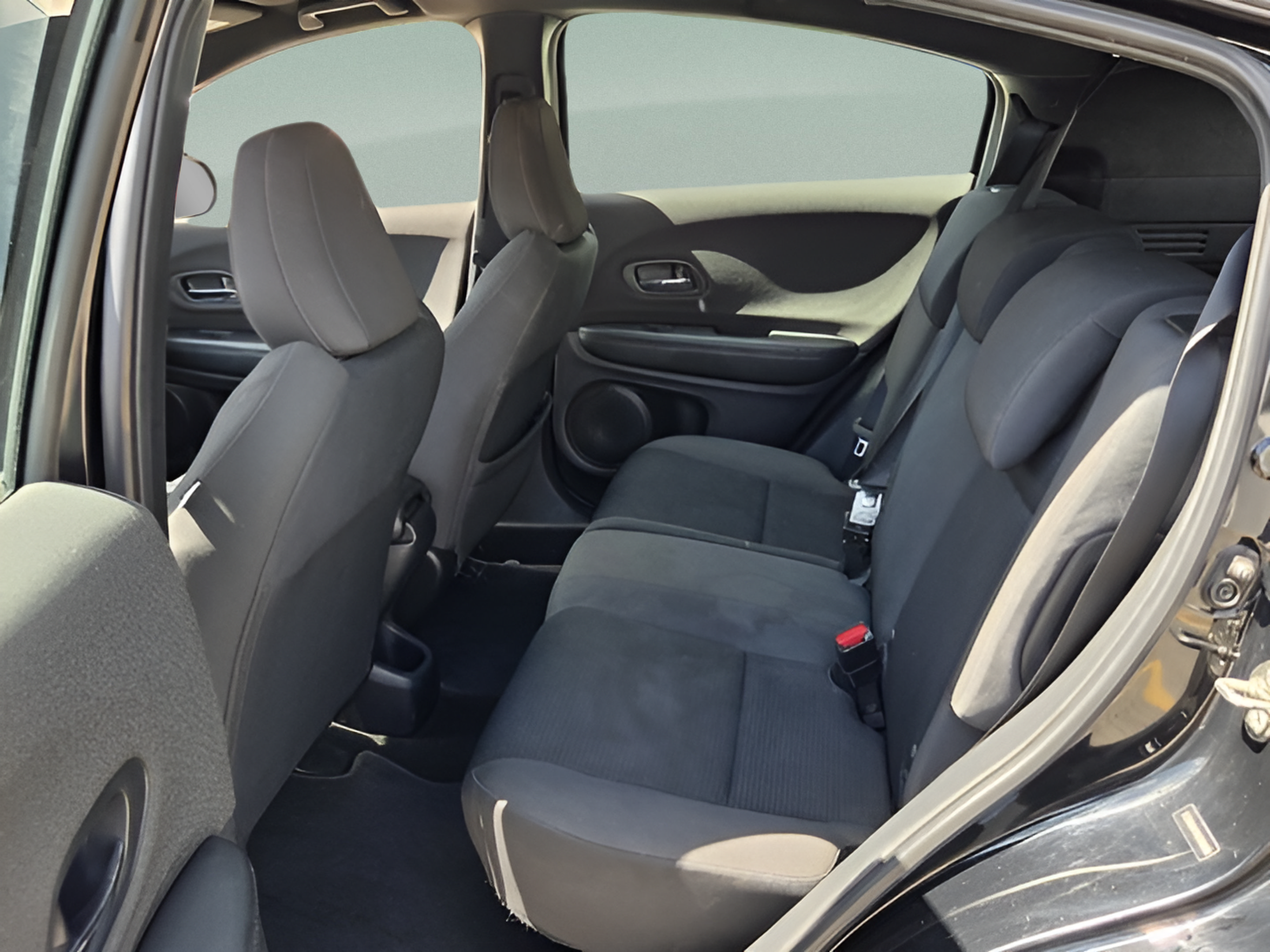 Used 2019 Honda HR-V Sport image 10