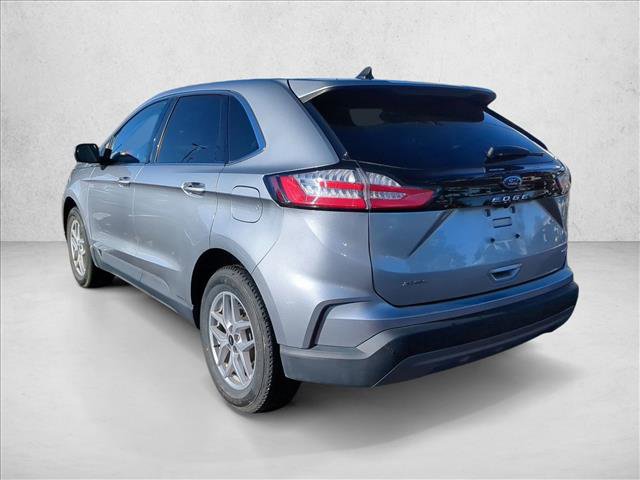 Used 2023 Ford Edge SEL image 8