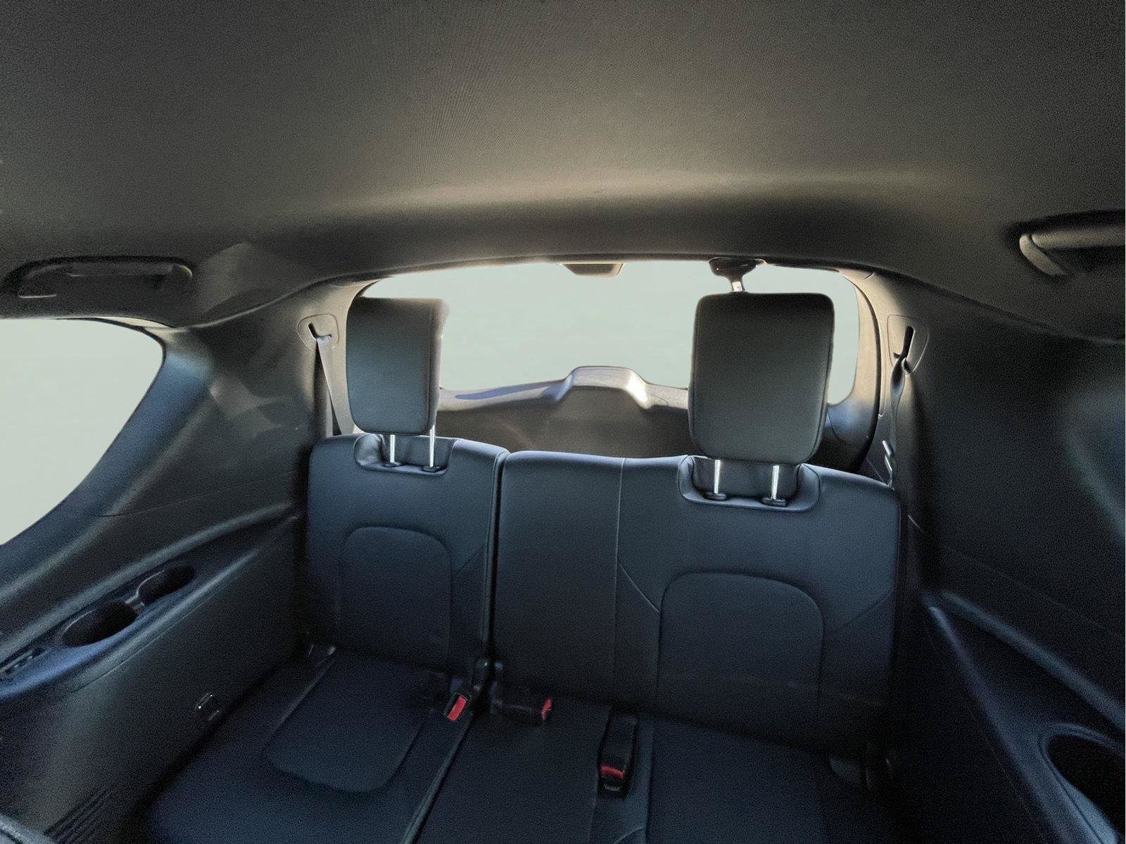Used 2023 INFINITI QX80 Sensory w/ All-Season Package AWD/4WD image 17