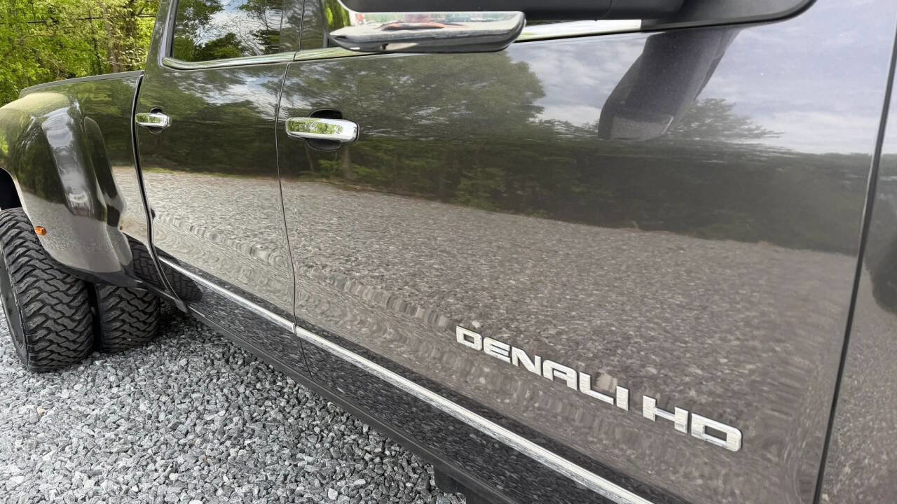 Used 2016 GMC Sierra 3500 Denali w/ Duramax Plus Package AWD/4WD image 11