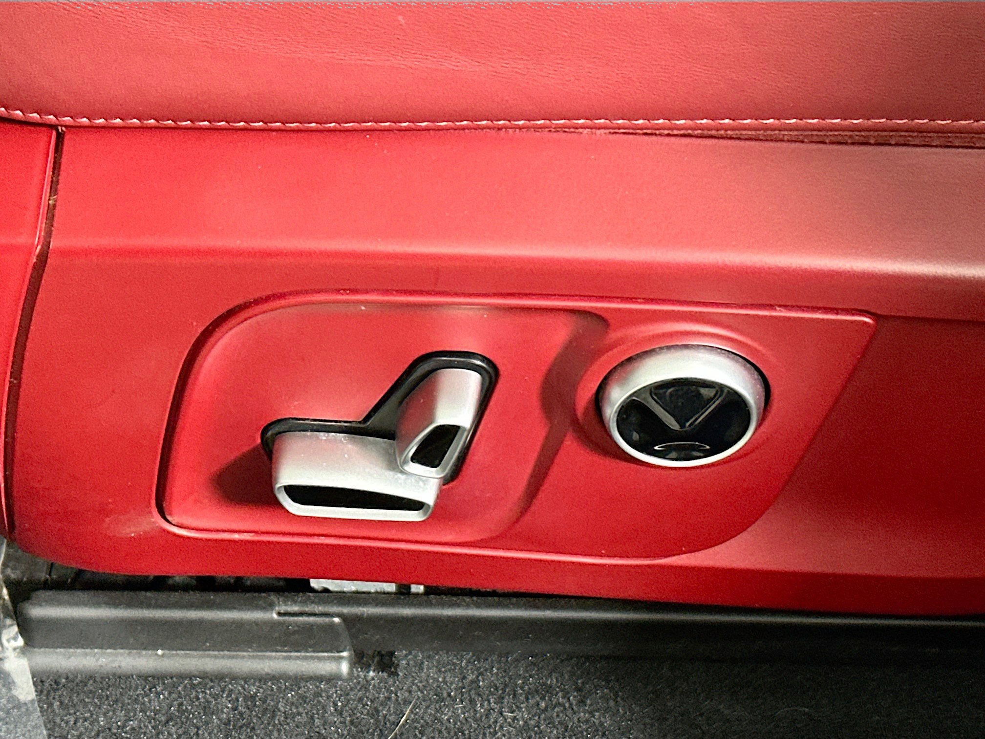 Used 2022 Maserati Levante Modena image 13